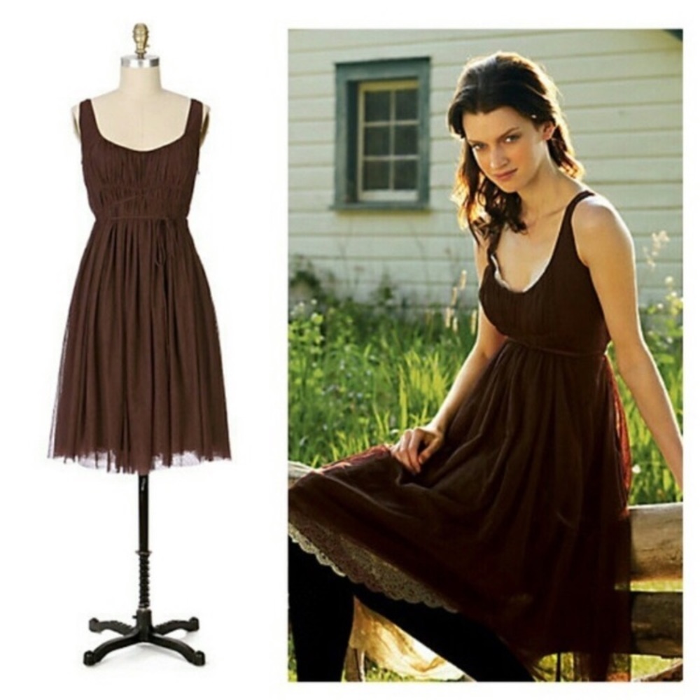 Anthropologie Meadow Brown tulle dress. (Q44).